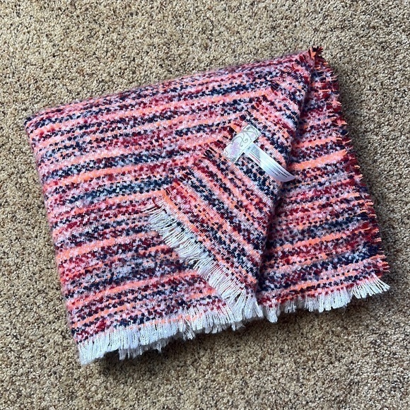 Free People Scarf Shawl Wrap - Picture 2 of 5